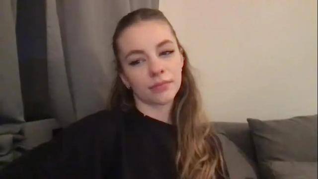 Image 2 of ariacreazy Stream on Chaturbate on 15 days ago