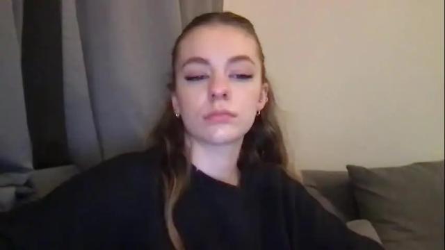 Image 4 of ariacreazy Stream on Chaturbate on 15 days ago