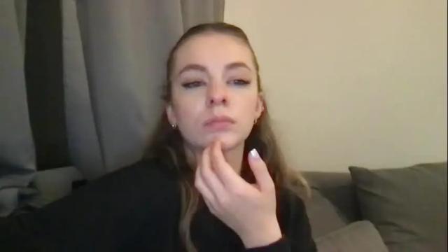 Image 8 of ariacreazy Stream on Chaturbate on 15 days ago