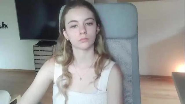 Image 11 of ariacreazy Stream on Chaturbate on 5 days ago