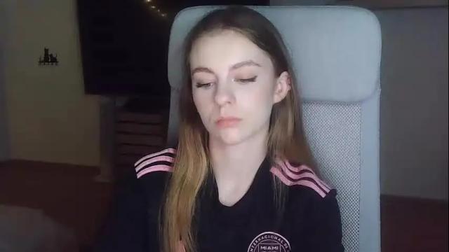 Image 8 of ariacreazy Stream on Chaturbate on 2 months ago