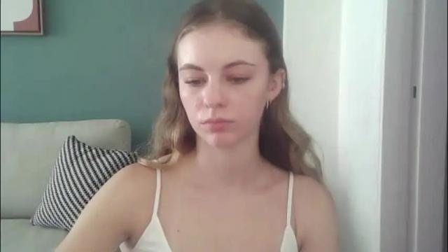 Image 2 of ariacreazy Stream on Chaturbate on 4 days ago