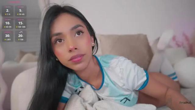 Image 7 of ariadna5 Stream on Chaturbate on 1 month ago