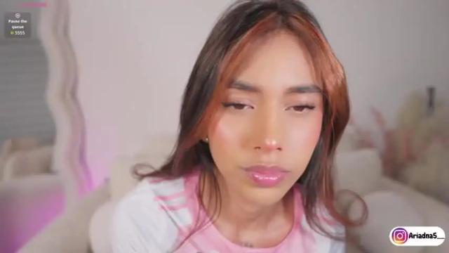 Image 2 of ariadna5 Stream on Chaturbate on 1 month ago