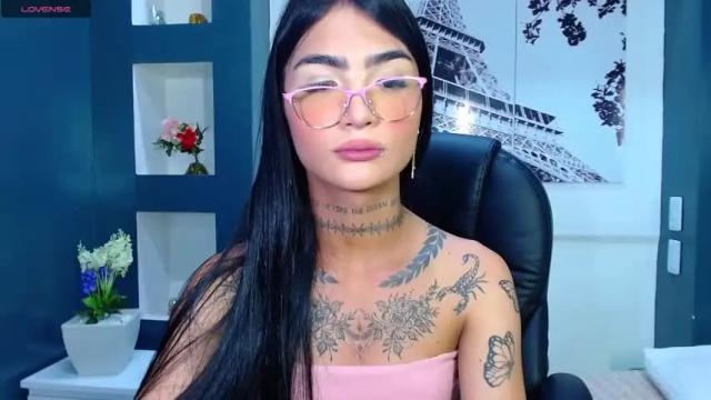 Thumbnail 1, ariadna_05's Stream at Chaturbate, 25 months ago