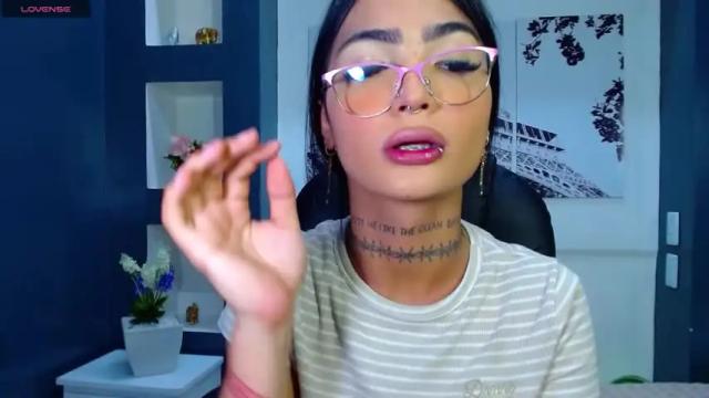 Image 3 of ariadna_05 Stream on Chaturbate on 25 months ago