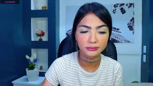 Image 4 of ariadna_05 Stream on Chaturbate on 25 months ago