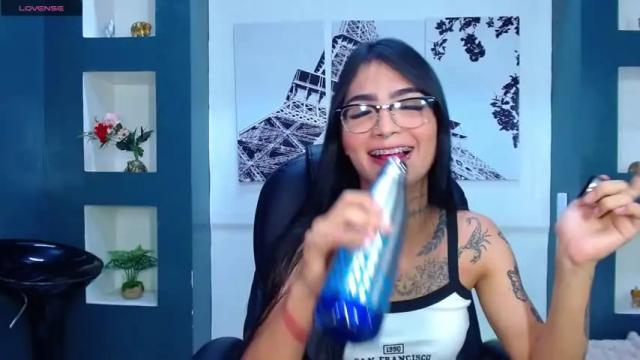 Image 6 of ariadna_05 Stream on Chaturbate on 24 months ago
