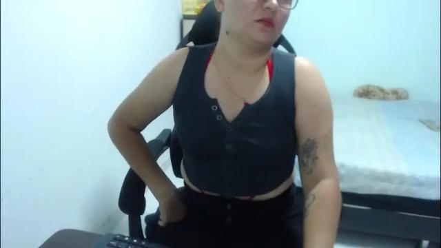 Image 3 of ariadna_6 Stream on Chaturbate on 1 month ago