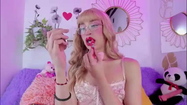 Image 2 of ariadna_evangeline Stream on Chaturbate on 1 month ago