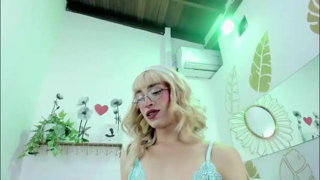 Image 3 of ariadna_evangeline Stream on Chaturbate on 1 month ago