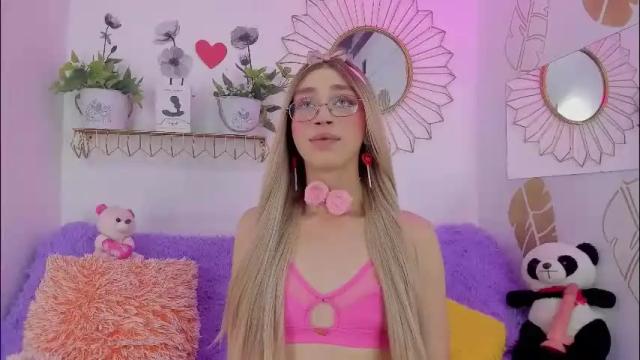 Image 2 of ariadna_evangeline Stream on Chaturbate on 21 days ago