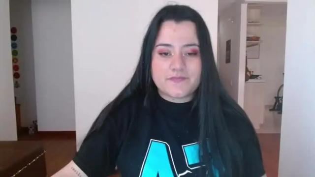 Image 10 of ariadna_paris Stream on Chaturbate on 16 months ago