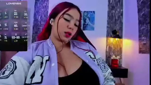 Image 6 of ariadna_sc Stream on Chaturbate on 29 days ago
