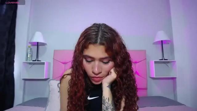 Image 11 of ariadna_tr Stream on Chaturbate on 14 months ago