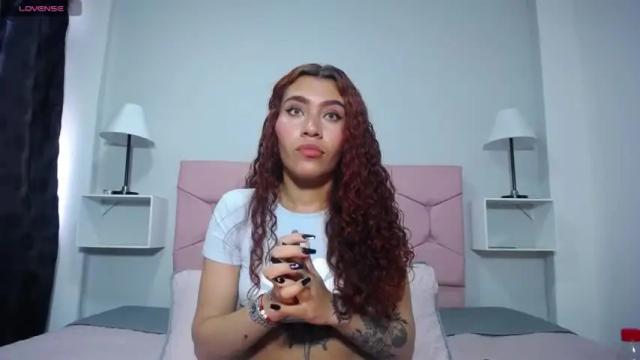 Image 7 of ariadna_tr Stream on Chaturbate on 14 months ago