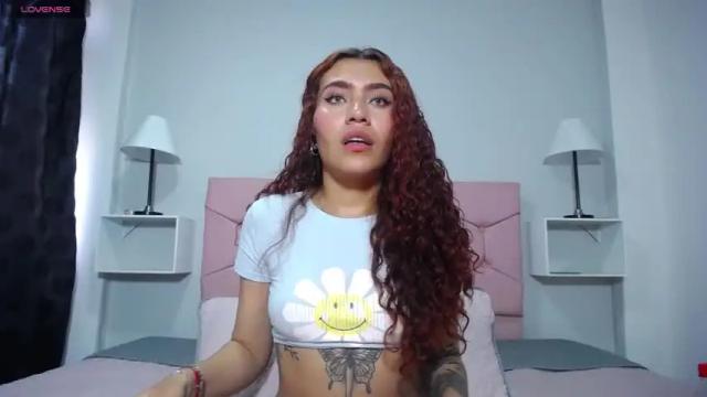 Image 8 of ariadna_tr Stream on Chaturbate on 14 months ago
