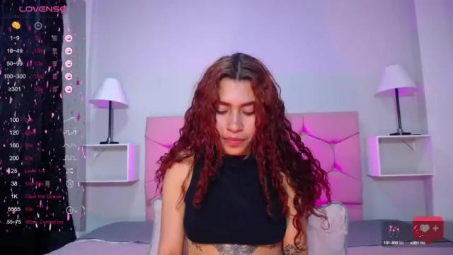 Image 2 of ariadna_tr Stream on Chaturbate on 13 months ago