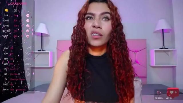 Image 8 of ariadna_tr Stream on Chaturbate on 13 months ago