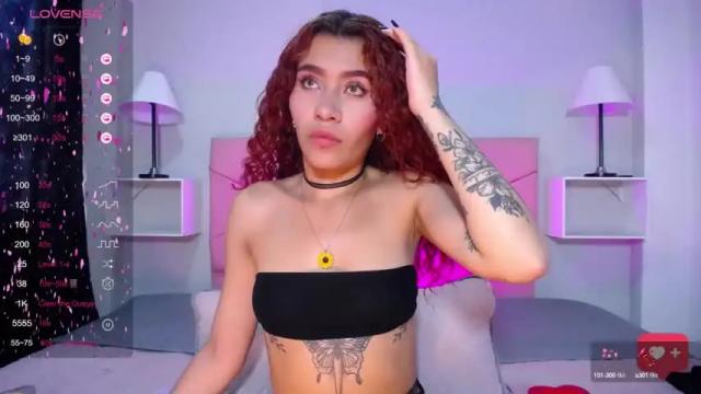 Image 2 of ariadna_tr Stream on Chaturbate on 13 months ago