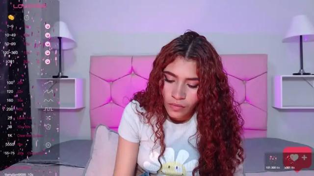 Image 12 of ariadna_tr Stream on Chaturbate on 13 months ago