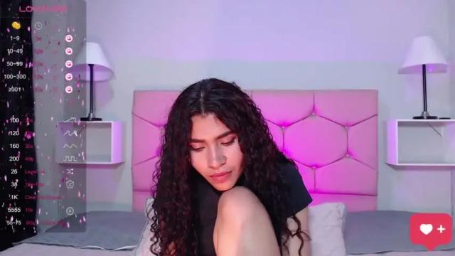 Thumbnail 3, ariadna_tr's Stream at Chaturbate, 13 months ago