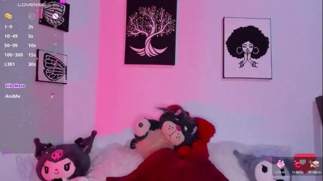 Image 8 of ariadna_tr Stream on Chaturbate on 1 month ago