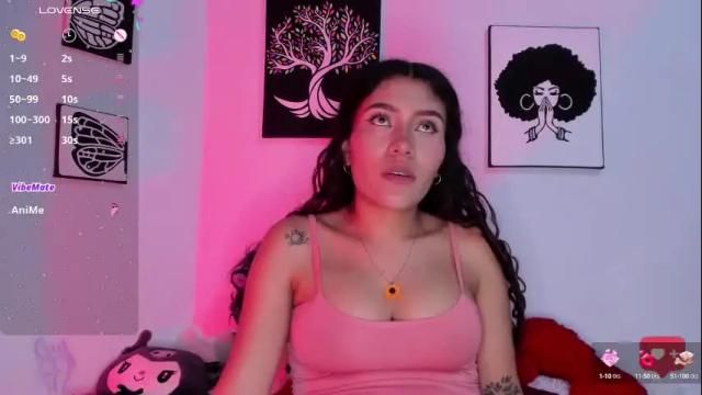 Image 11 of ariadna_tr Stream on Chaturbate on 1 month ago