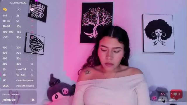 Image 10 of ariadna_tr Stream on Chaturbate on 1 month ago