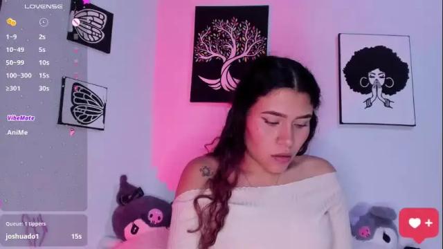 Image 11 of ariadna_tr Stream on Chaturbate on 1 month ago