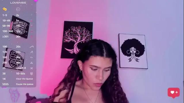 Image 7 of ariadna_tr Stream on Chaturbate on 20 days ago