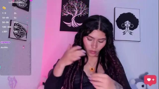 Image 8 of ariadna_tr Stream on Chaturbate on 13 days ago