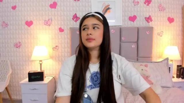 Image 11 of ariadnalefonk_ Stream on Chaturbate on 14 months ago