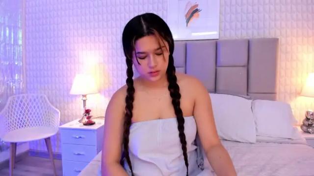 Image 8 of ariadnalefonk_ Stream on Chaturbate on 14 months ago
