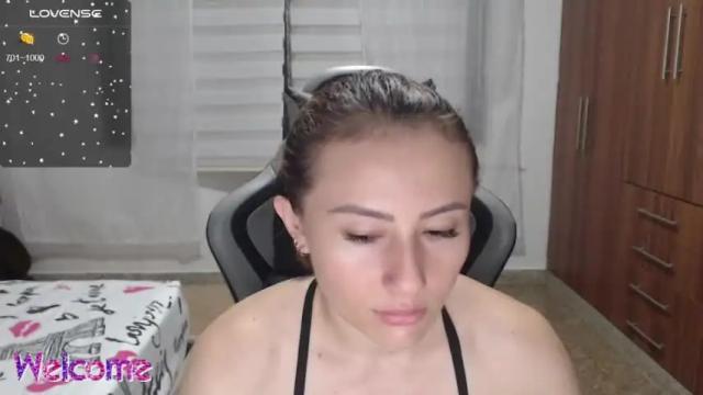 Image 6 of ariadne_johns Stream on Chaturbate on 16 months ago