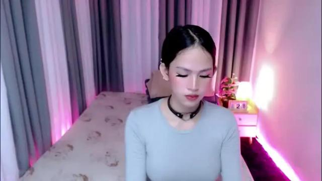 Image 3 of ariahooper Stream on Chaturbate on 20 days ago