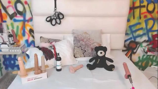 Image 11 of ariamartins Stream on Chaturbate on 17 days ago