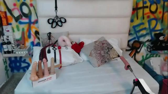 Image 4 of ariamartins Stream on Chaturbate on 3 months ago