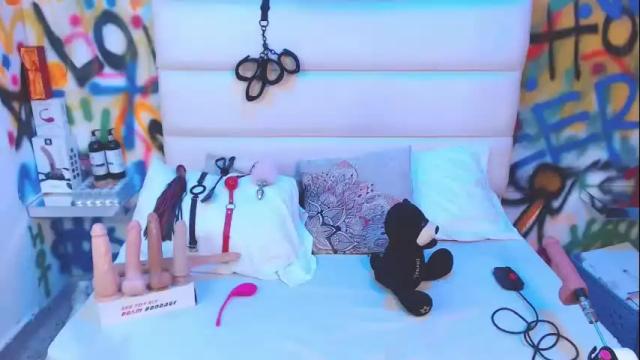 Image 6 of ariamartins Stream on Chaturbate on 3 months ago