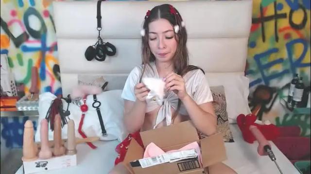 Image 3 of ariamartins Stream on Chaturbate on 3 months ago