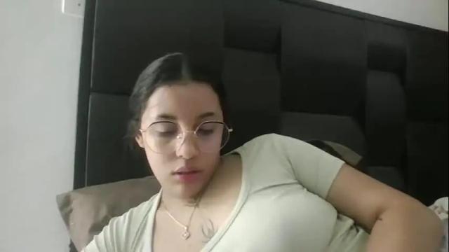 Image 7 of ariamm58 Stream on Chaturbate on 5 months ago