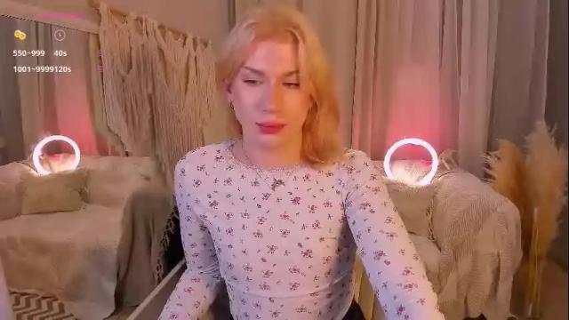 Image 4 of ariana_asti Stream on Chaturbate on 17 days ago