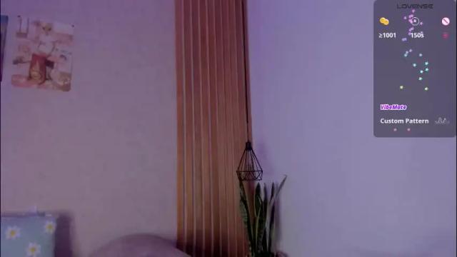 Image 7 of ariana_klart Stream on Chaturbate on 1 month ago