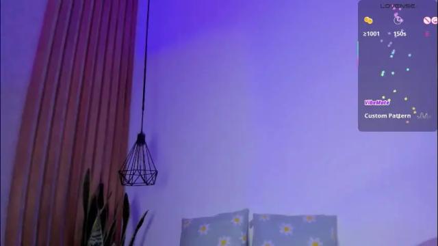 Image 2 of ariana_klart Stream on Chaturbate on 1 month ago