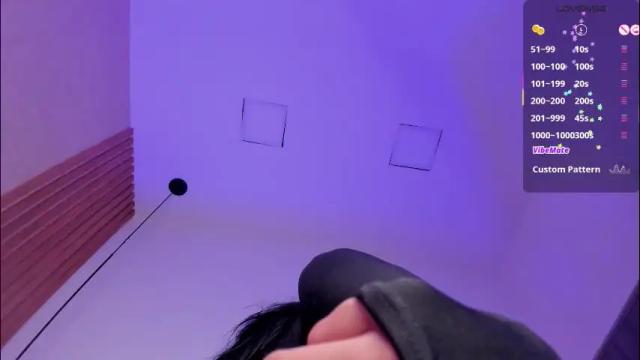 Image 4 of ariana_klart Stream on Chaturbate on 10 days ago