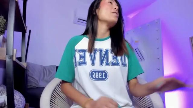 Image 3 of ariana_mitchel Stream on Chaturbate on 20 months ago