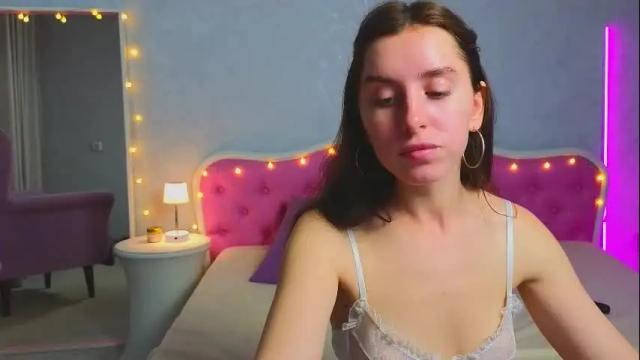 Image 10 of ariana_petite Stream on Chaturbate on 1 month ago