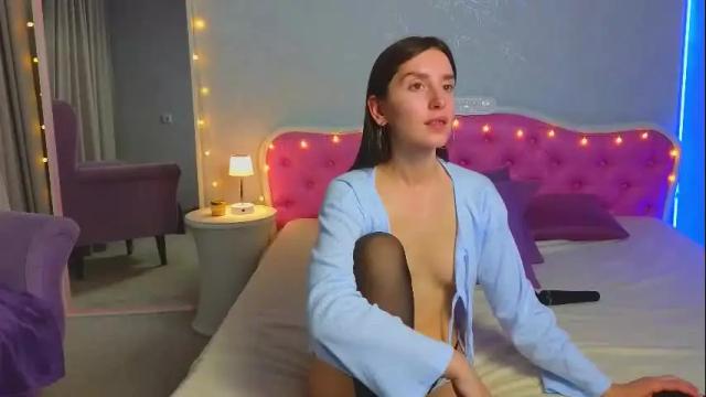 Image 12 of ariana_petite Stream on Chaturbate on 1 month ago