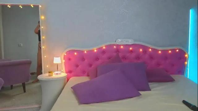 Image 10 of ariana_petite Stream on Chaturbate on 1 month ago