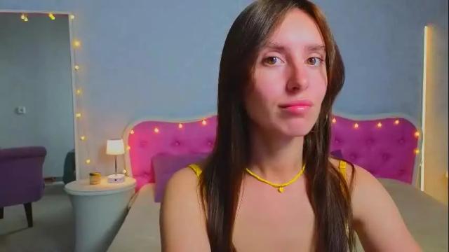 Image 12 of ariana_petite Stream on Chaturbate on 19 days ago